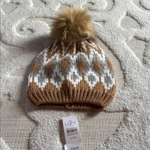 NWT LOFT WomenTan and White Knit Pom-Pom Hat